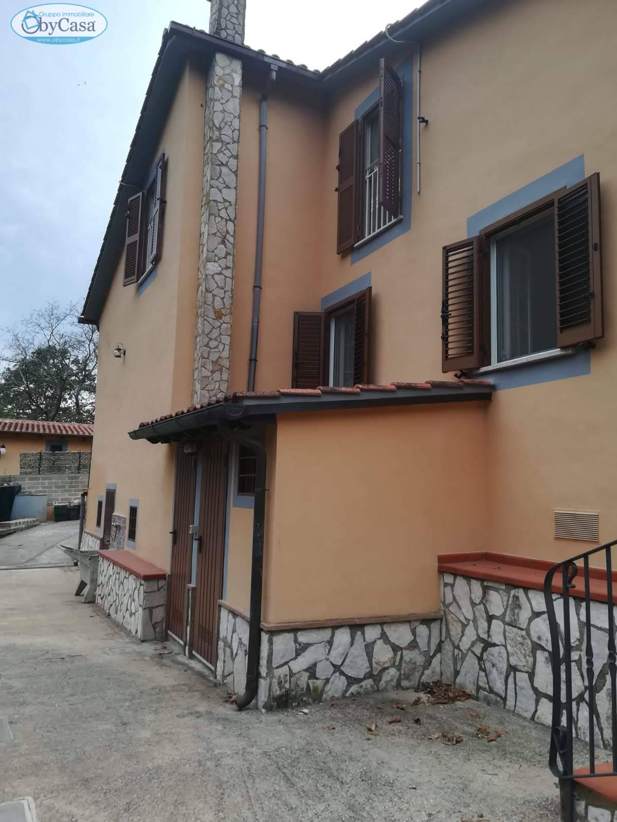 Villa MANZIANA vendita    Agenzia OBYCASA di Manziana