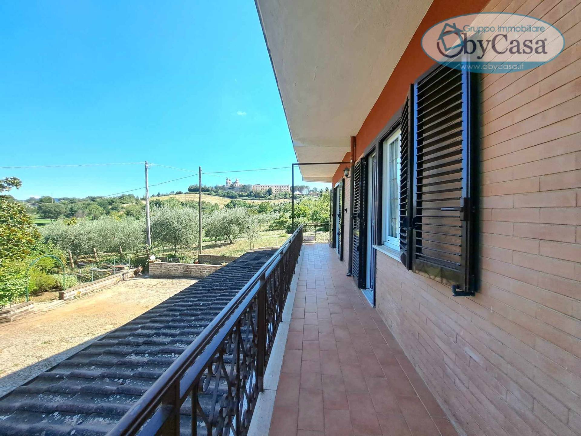Casa semi-indipendente in vendita a Bassano Romano (VT)