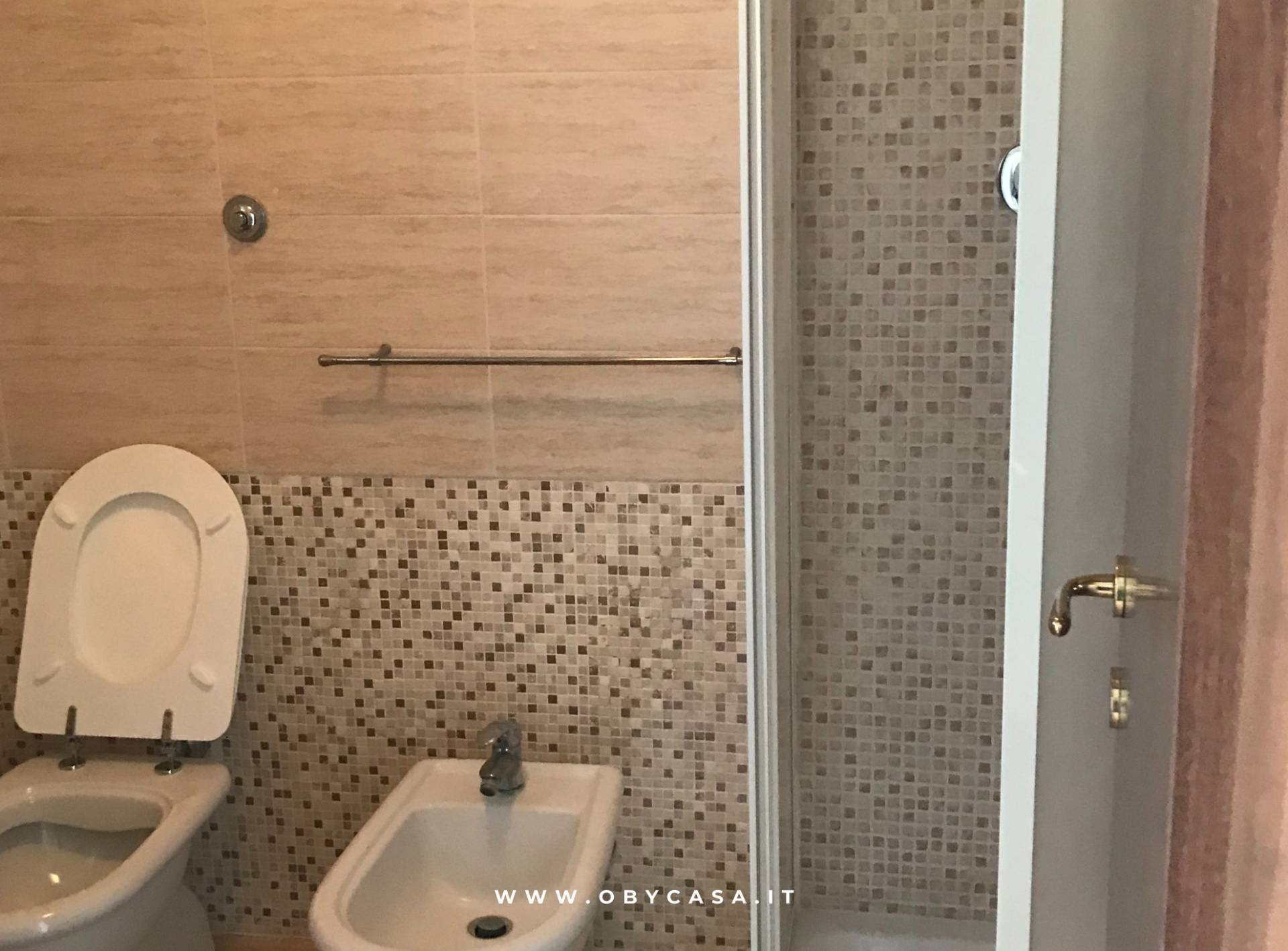 Casa indipendente in affitto a Oriolo Romano (VT)