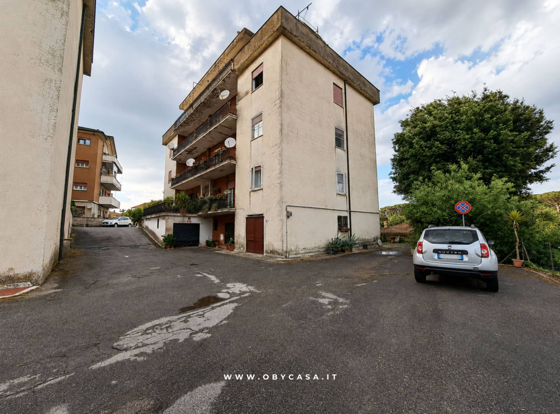 Appartamento 5 locali in vendita