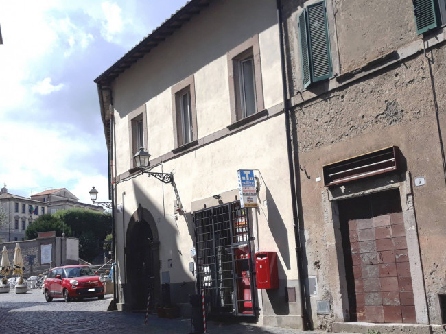 Appartamento in vendita a Oriolo Romano (VT)