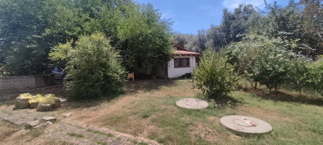 Villa in vendita a Canale Monterano (RM)