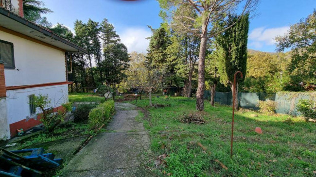 Casa indipendente in vendita a Trevignano Romano (RM)