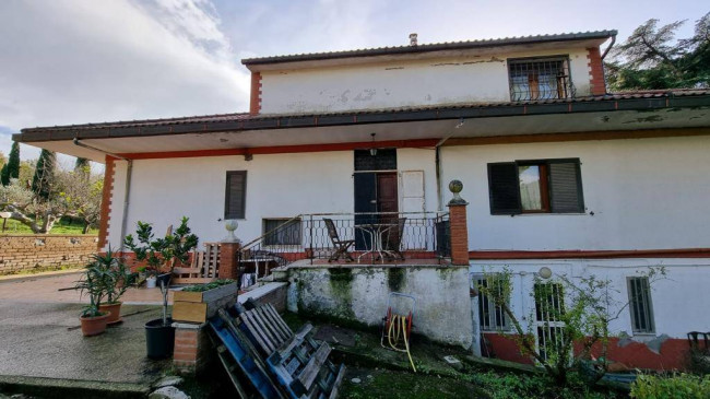 Casa indipendente in vendita a Trevignano Romano (RM)