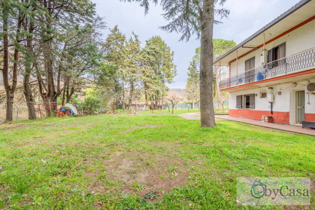 Casa indipendente in vendita a Trevignano Romano (RM)