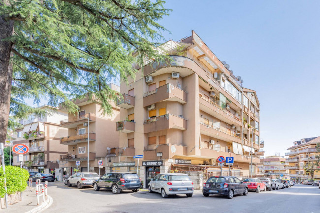 Appartamento 4 locali in vendita