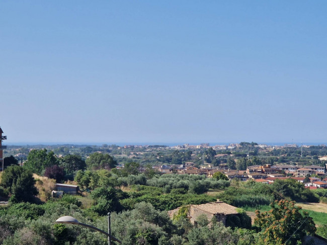 Garage/Box/Posto auto in vendita a Cerveteri (RM)