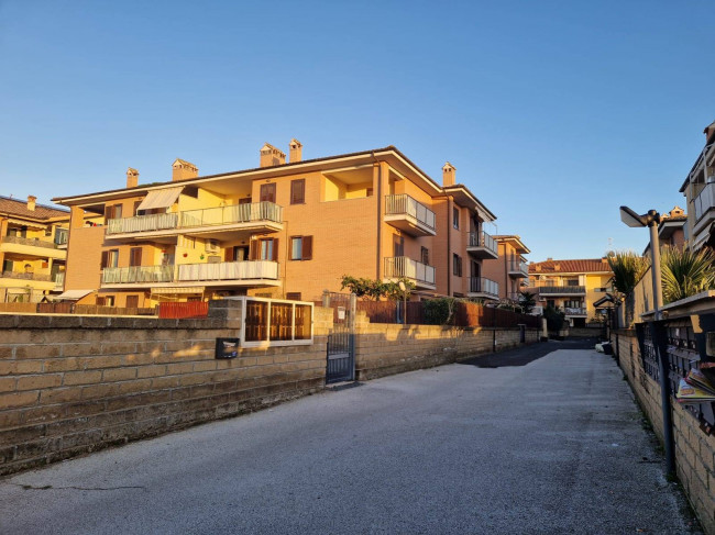 Posto auto scoperto in vendita