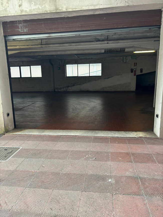 Garage/Box/Posto auto in vendita a Roma (RM)