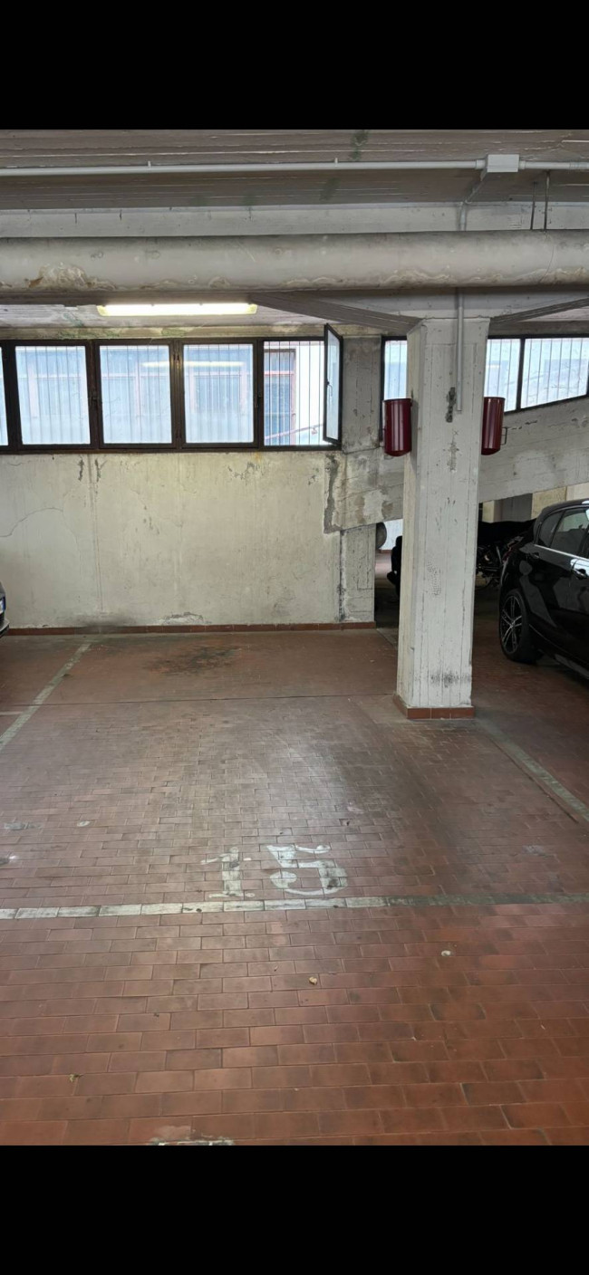 Garage/Box/Posto auto in vendita a Roma (RM)