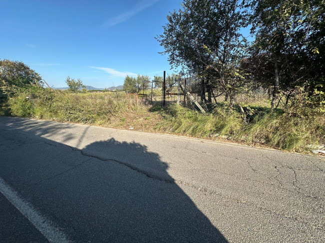 Terreno agricolo in vendita a Cerveteri (RM)