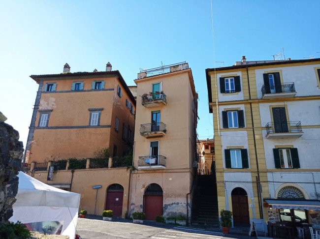 Appartamento in vendita