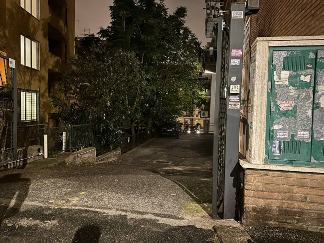 Appartamento 5 locali in vendita