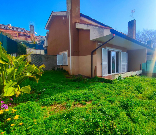 Villette a schiera in vendita