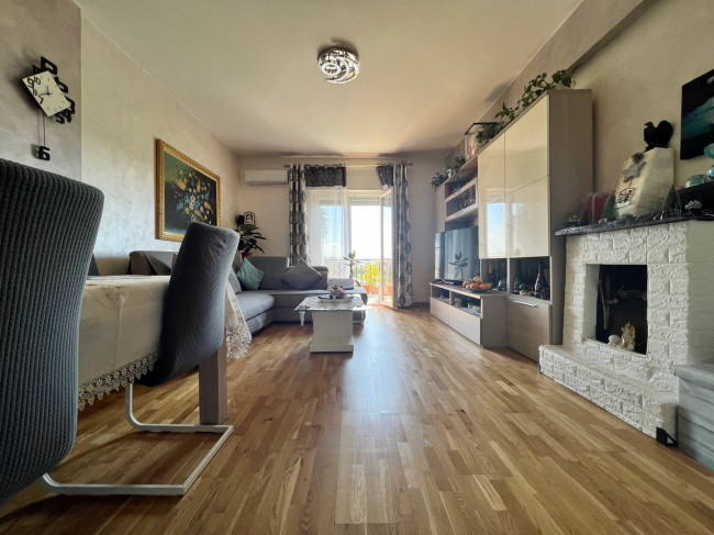 Appartamento 3 locali in vendita