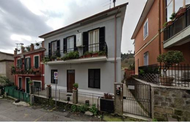 Appartamento in vendita