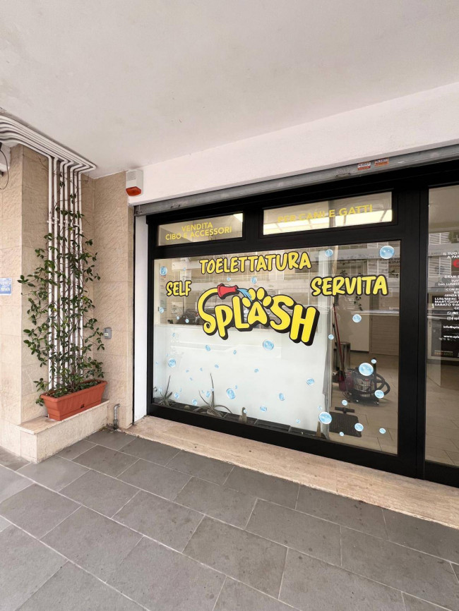 Attività commerciale in vendita