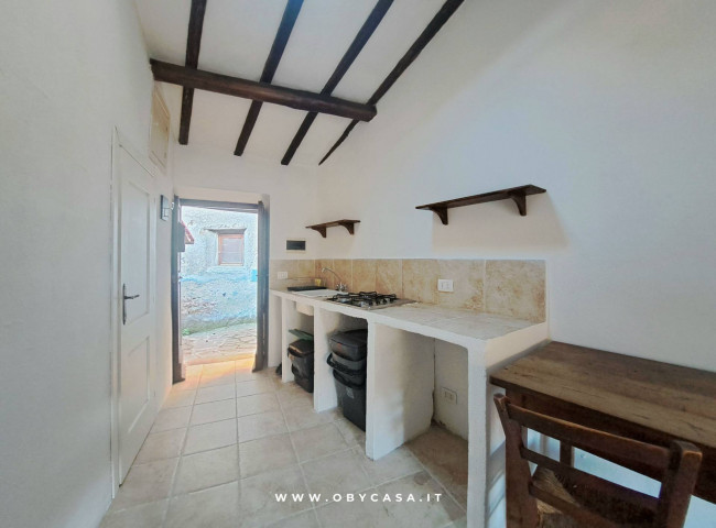 Casa Indipendente in affitto