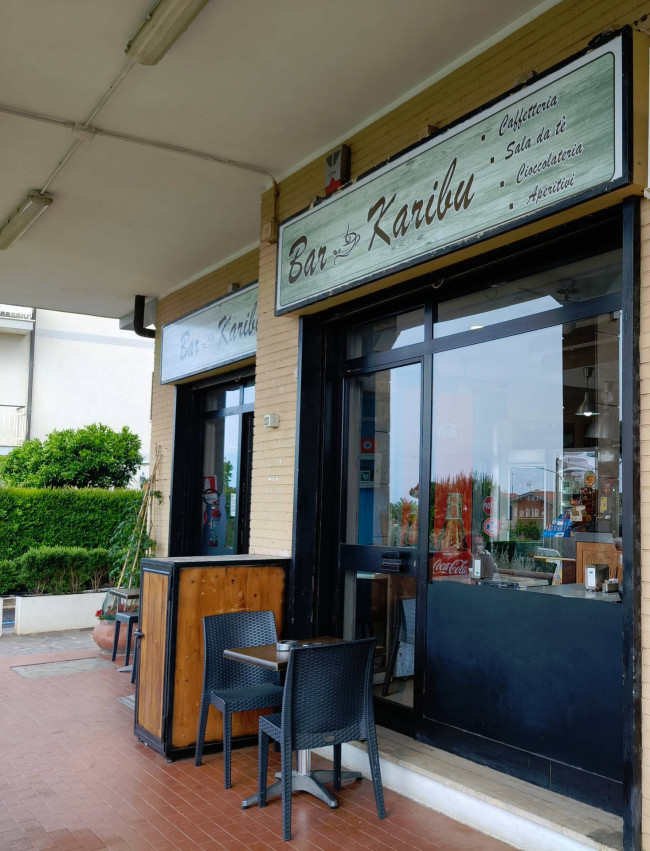 Attività commerciale in vendita