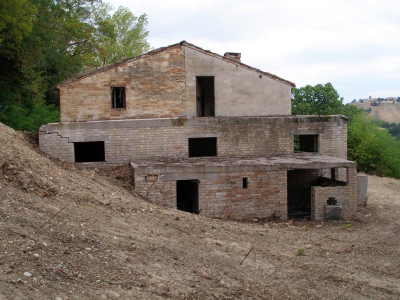 Rustico - Cascina PETRITOLI vendita    Casa Broker di Maravalle Nevio Luciano