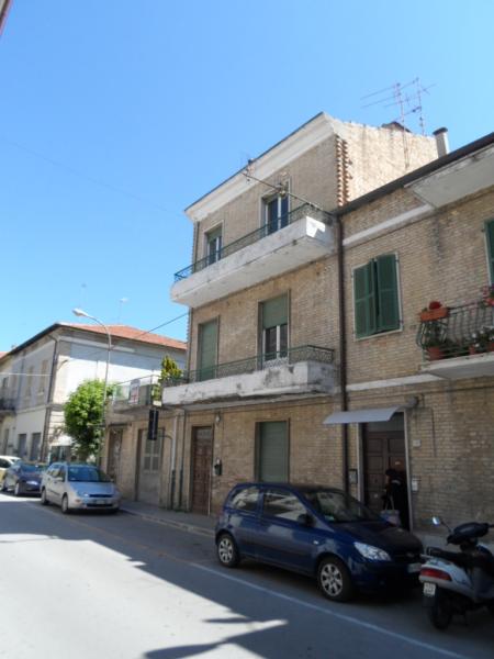  san benedetto del tronto vendita quart: centro casa broker di maravalle nevio luciano