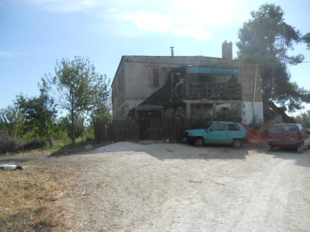 Rustico - Cascina OFFIDA vendita    Casa Broker di Maravalle Nevio Luciano