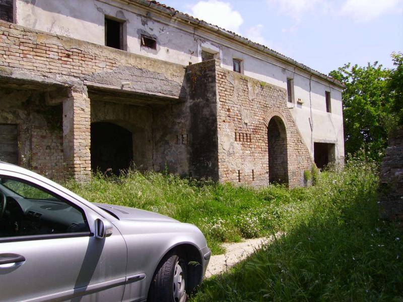 Rustico - Cascina COLONNELLA vendita  Contrada Rio Moro  Casa Broker di Maravalle Nevio Luciano