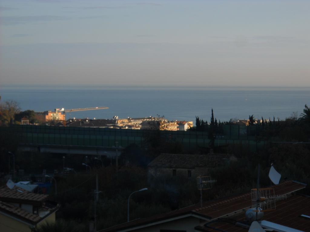 Appartamento CUPRA MARITTIMA vendita    Casa Broker di Maravalle Nevio Luciano