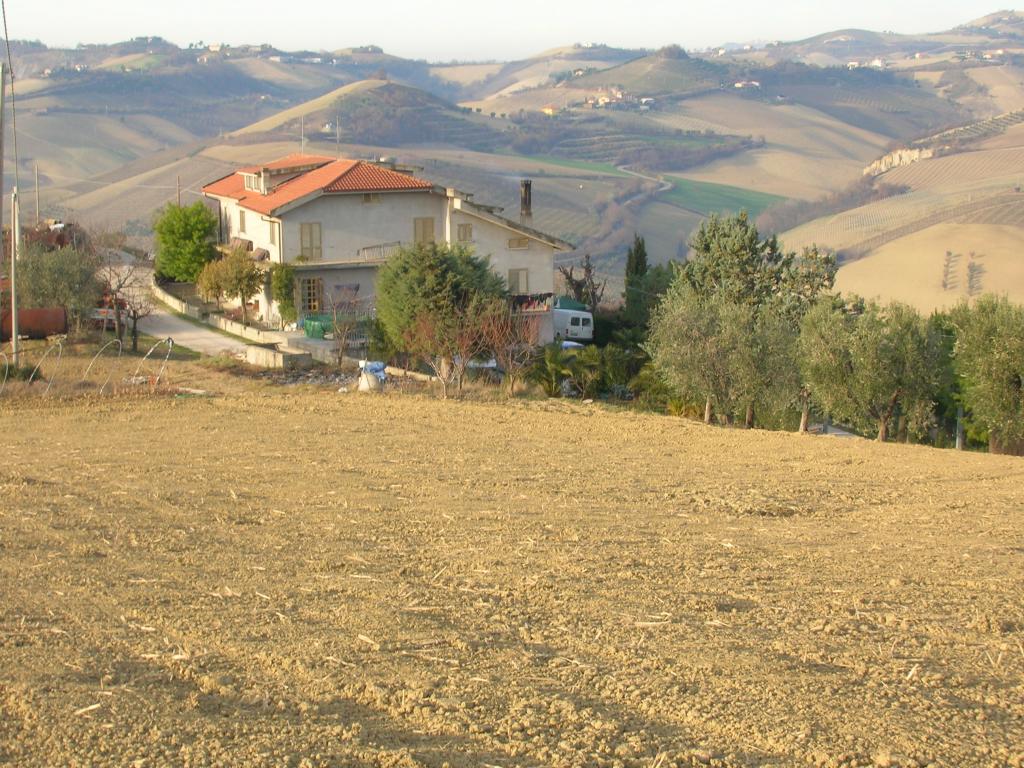  ripatransone vendita quart:  casa broker di maravalle nevio luciano