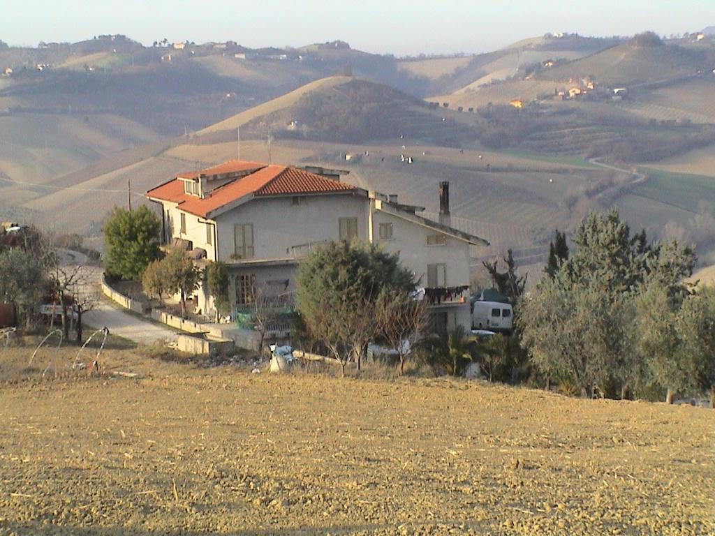  ripatransone vendita quart:  casa broker di maravalle nevio luciano