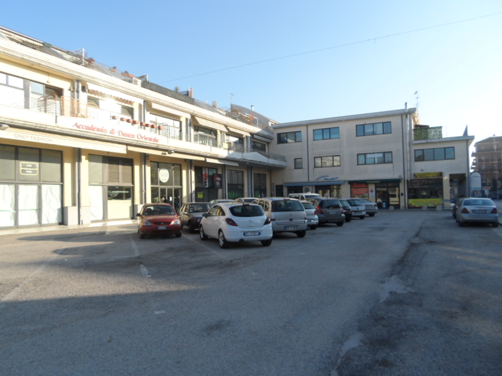 ufficio in Via Enrico Toti a San Benedetto del Tronto