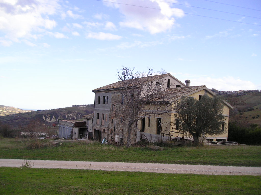  acquaviva picena vendita quart: madonna delle piane casa broker di maravalle nevio luciano