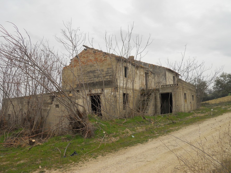 Rustico - Cascina CONTROGUERRA vendita    Casa Broker di Maravalle Nevio Luciano