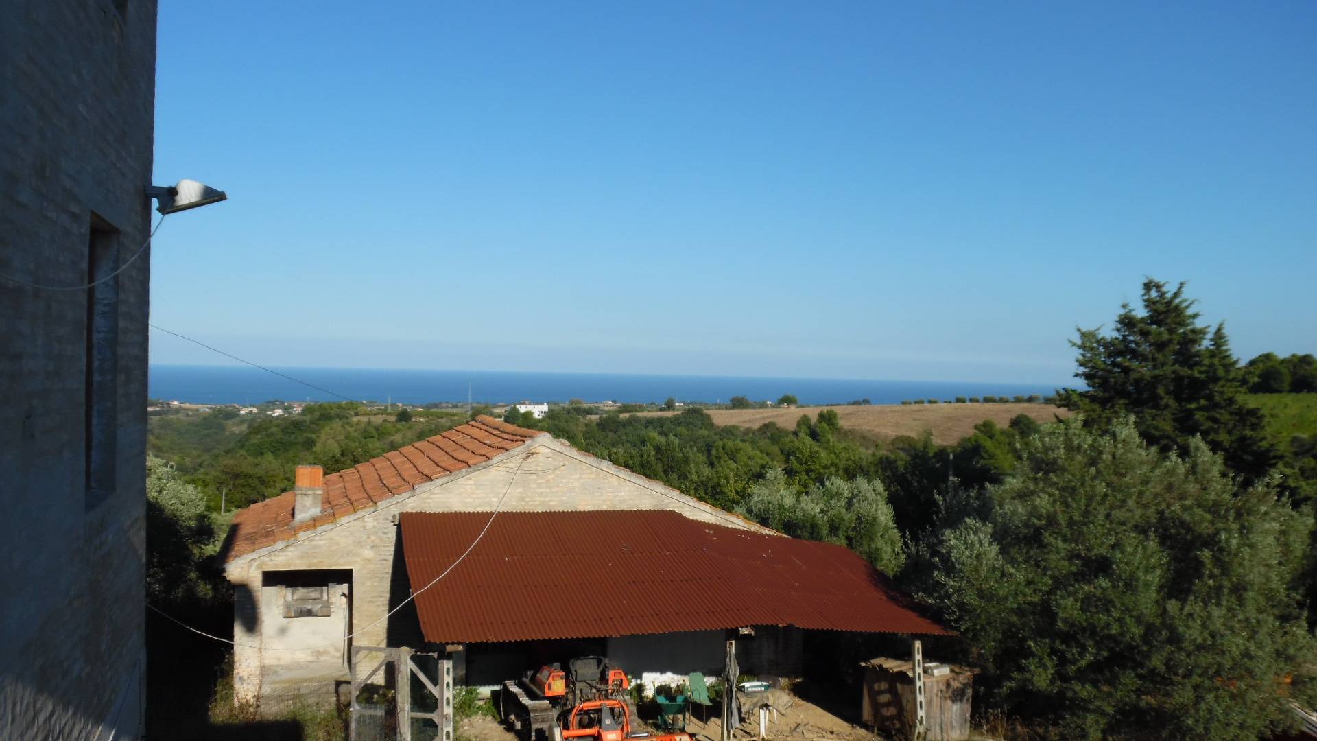 Rustico - Cascina RIPATRANSONE vendita    Casa Broker di Maravalle Nevio Luciano