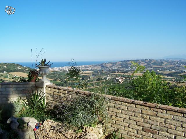  colonnella vendita quart:  casa broker di maravalle nevio luciano