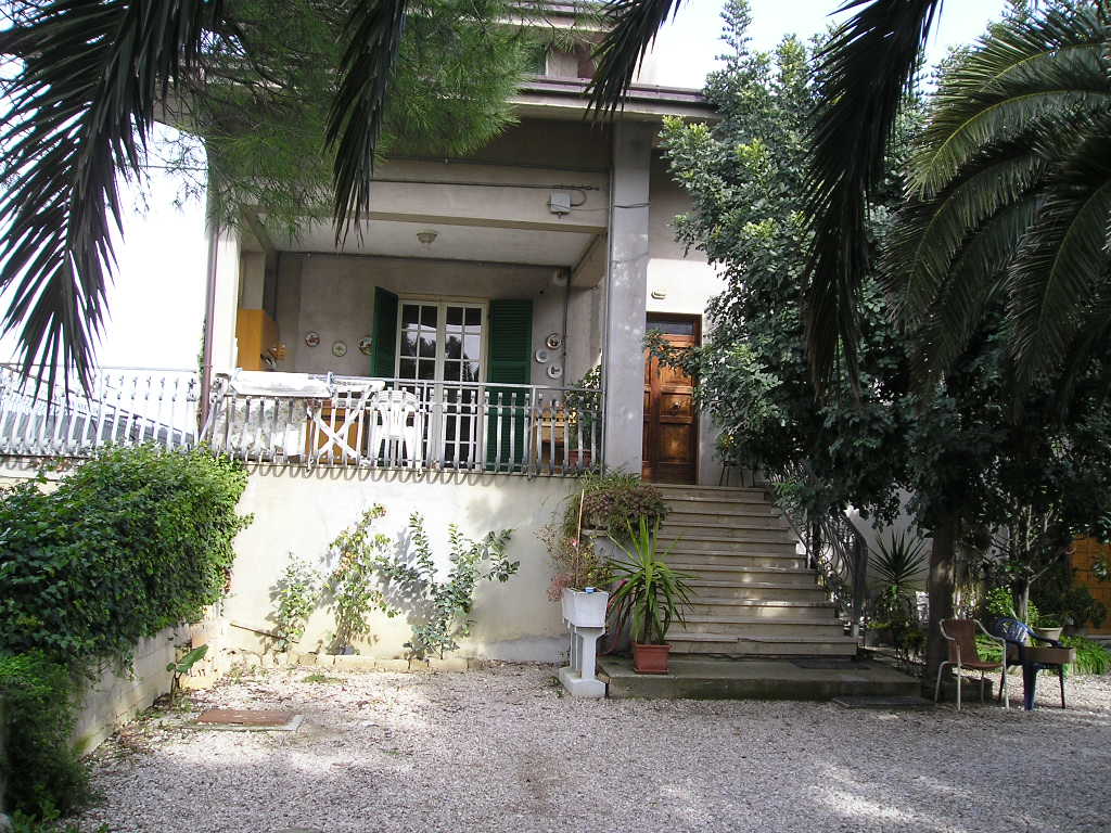  monteprandone vendita quart:  casa broker di maravalle nevio luciano