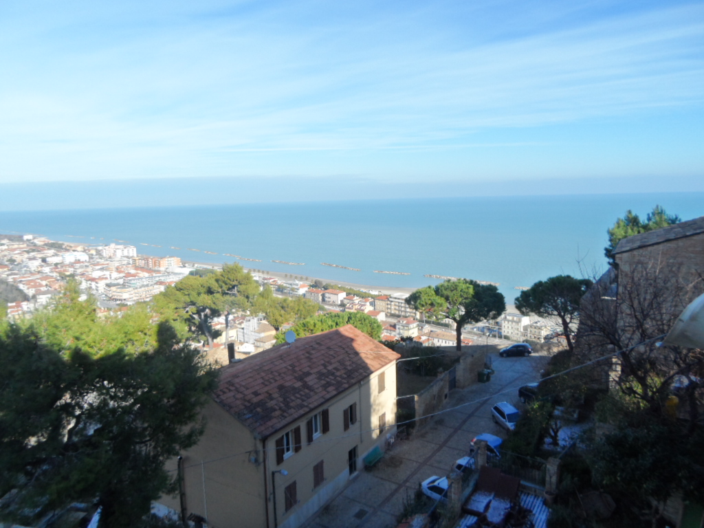  cupra marittima vendita quart:  casa broker di maravalle nevio luciano