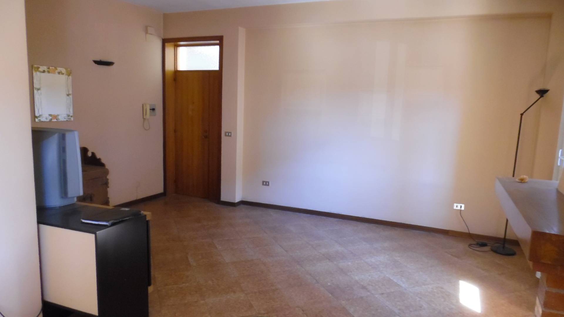 Appartamento MARTINSICURO vendita  Centro  Casa Broker di Maravalle Nevio Luciano