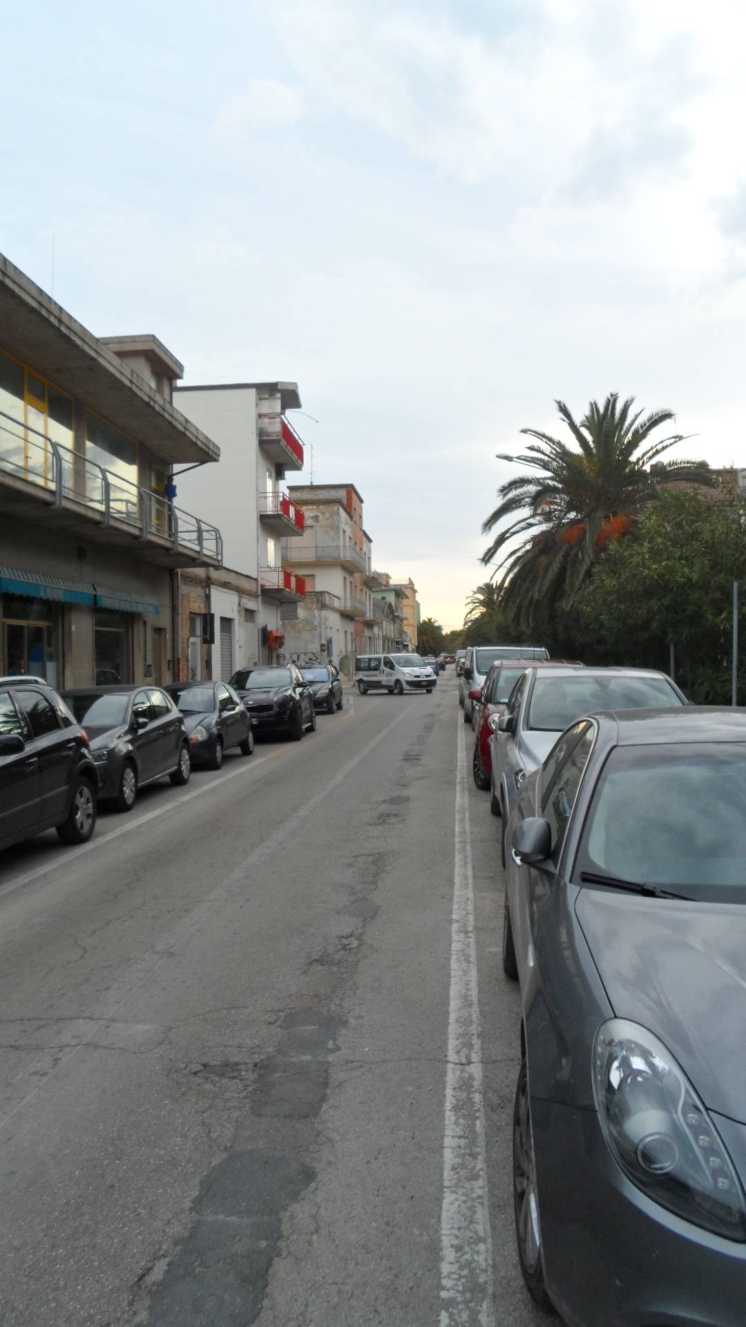 Fondo commerciale in vendita a San Benedetto Del Tronto (AP)