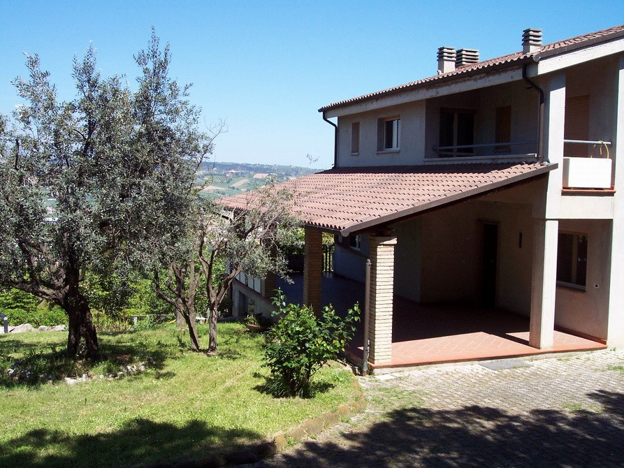 Villa COLONNELLA vendita    Casa Broker di Maravalle Nevio Luciano