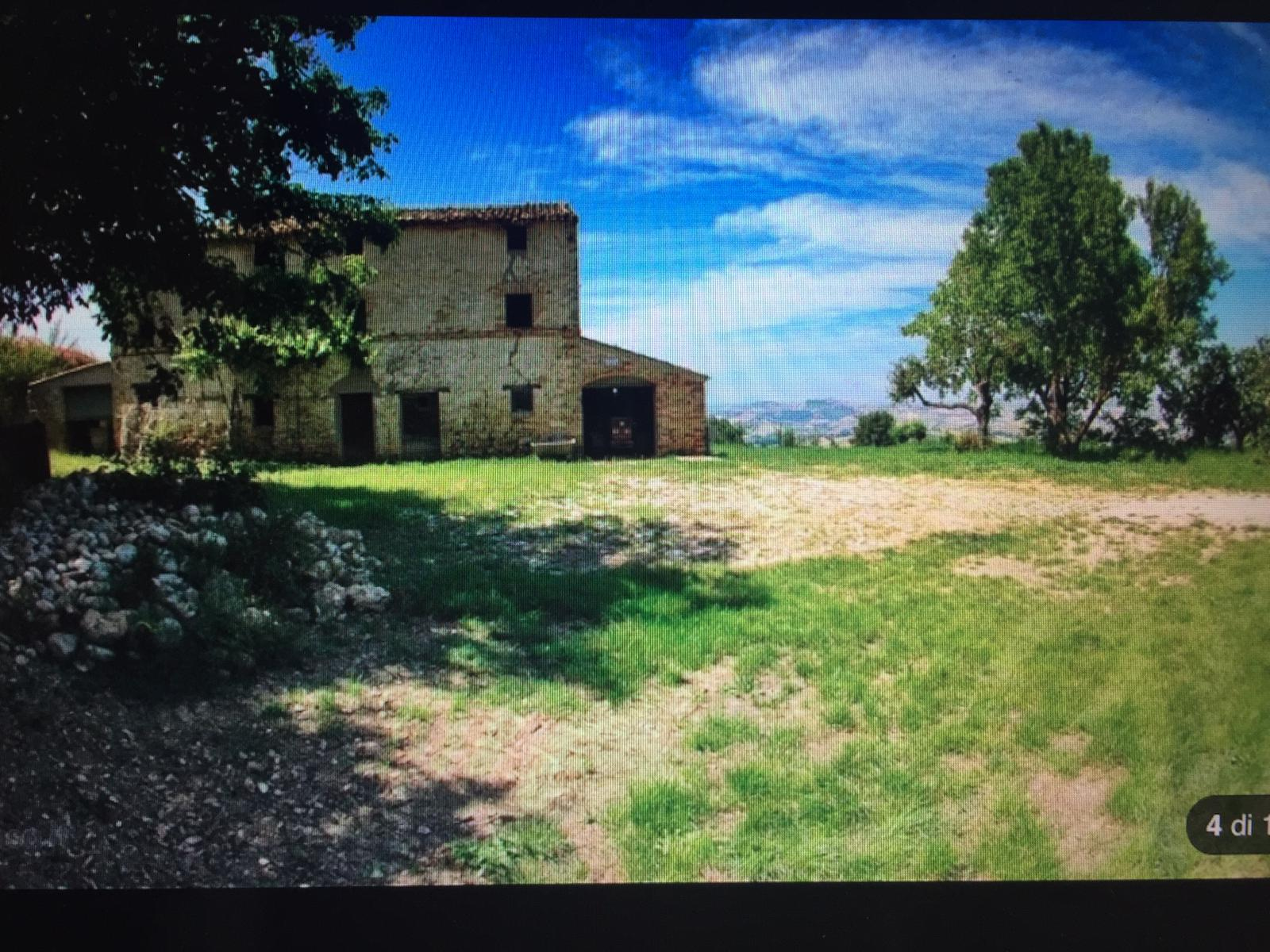 Rustico - Cascina MONTERUBBIANO vendita    Casa Broker di Maravalle Nevio Luciano