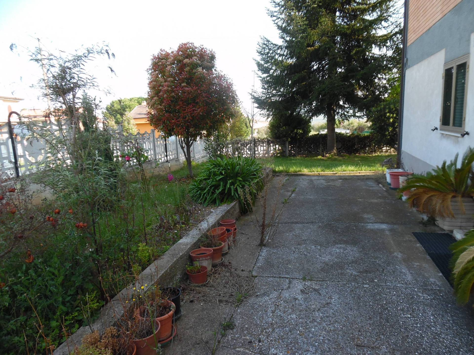 Villa Unifamiliare - Indipendente NERETO vendita  Parignano  Casa Broker di Maravalle Nevio Luciano
