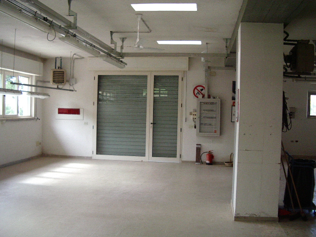 laboratorio in Via San Giovanni a Colonnella