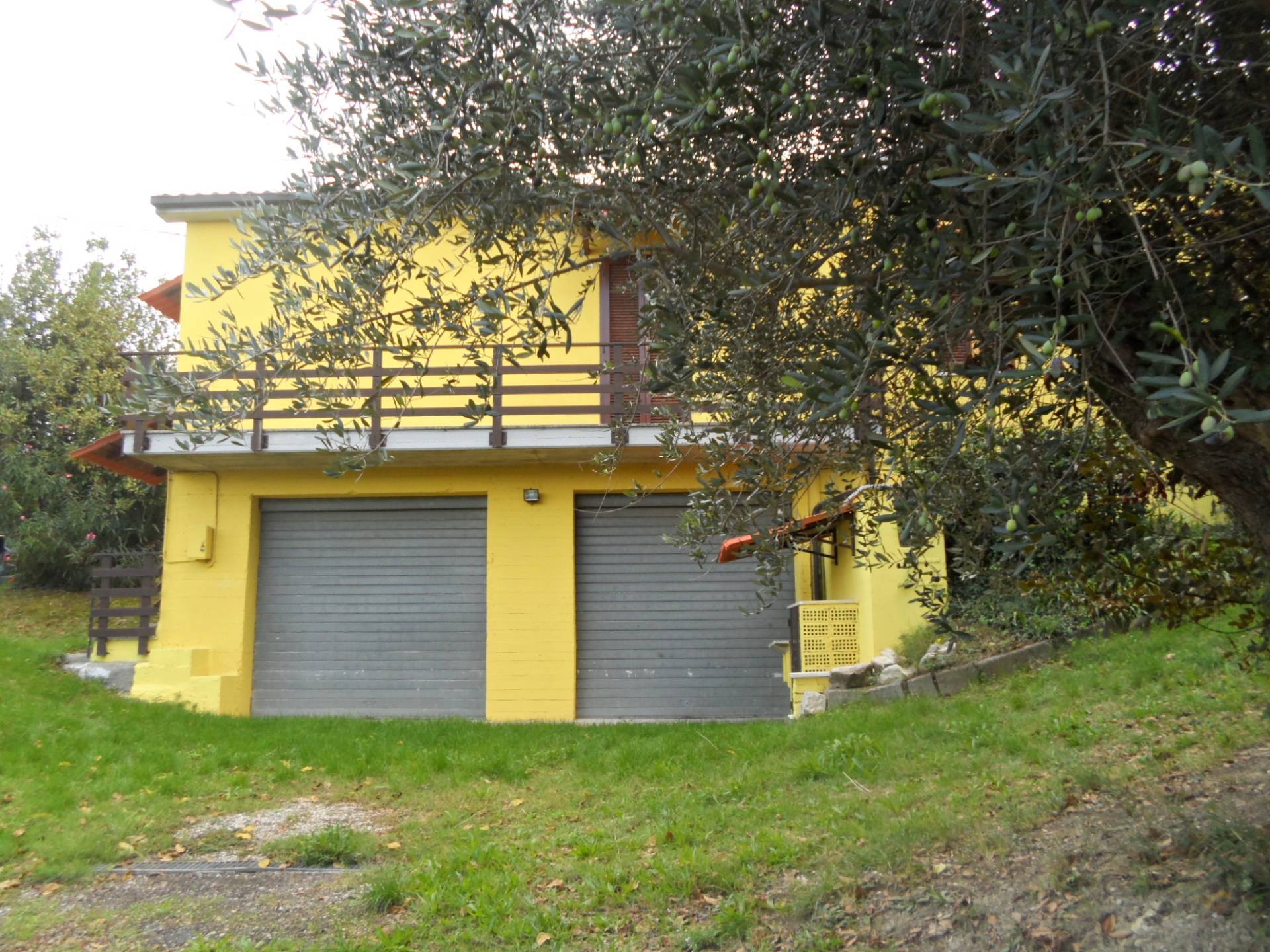 Casa indipendente in vendita a Castorano (AP)