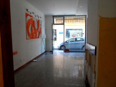 Locale commerciale in affitto a San Benedetto del Tronto