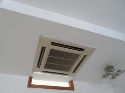 Locale commerciale in affitto a San Benedetto del Tronto