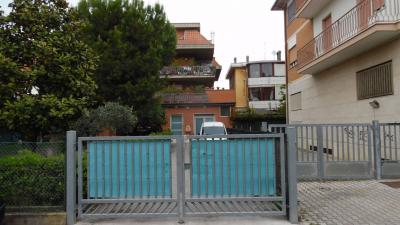 Locale commerciale in affitto a San Benedetto del Tronto