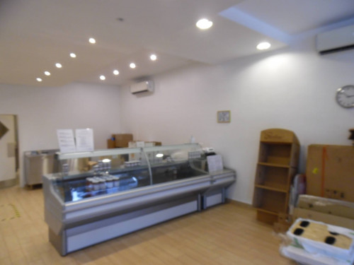 Locale commerciale in vendita a San Benedetto del Tronto