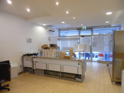 Locale commerciale in vendita a San Benedetto del Tronto