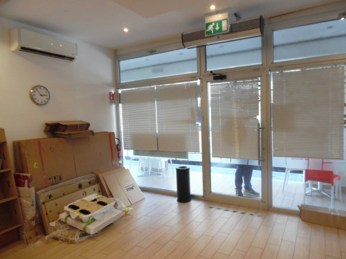 Locale commerciale in vendita a San Benedetto del Tronto